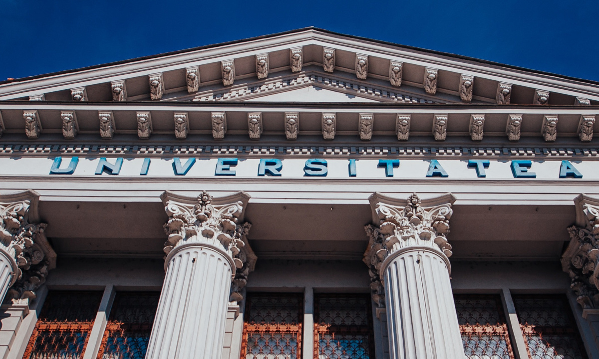 uc craiova website brosura